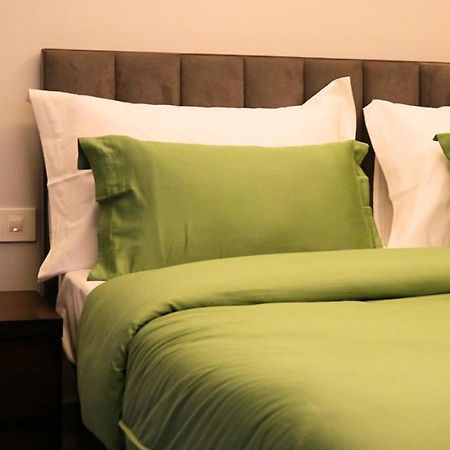 Fuji Ryokan Corporate Stays 古尔冈 外观 照片