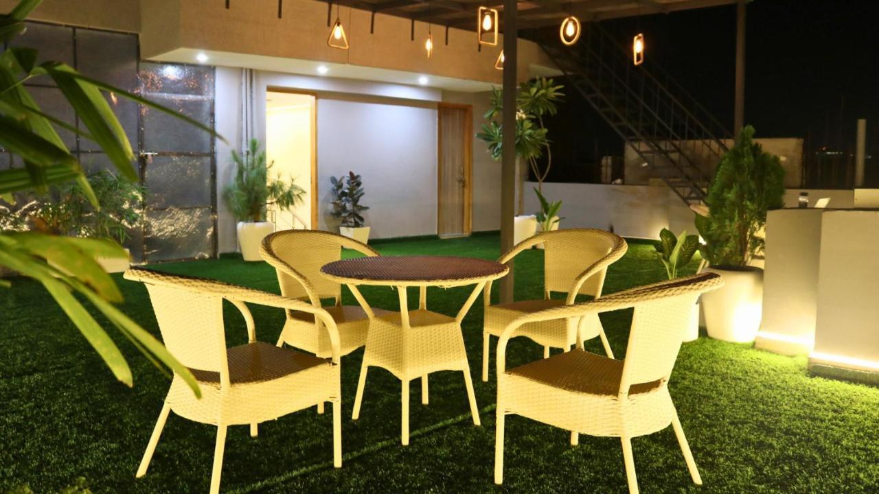 Fuji Ryokan Corporate Stays 古尔冈 外观 照片